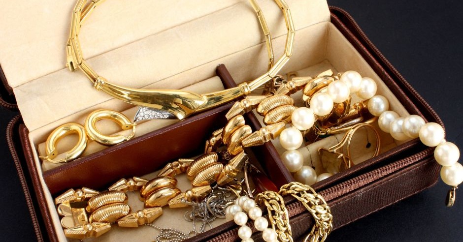 Insuring Your Jewelry and Other Valuables